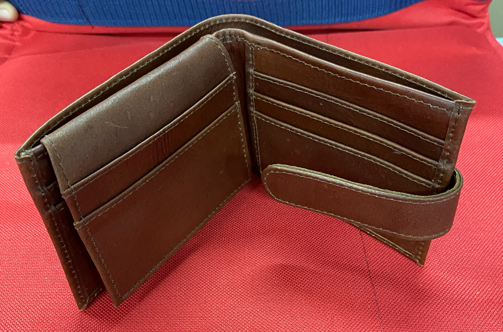 Billetera de cuero